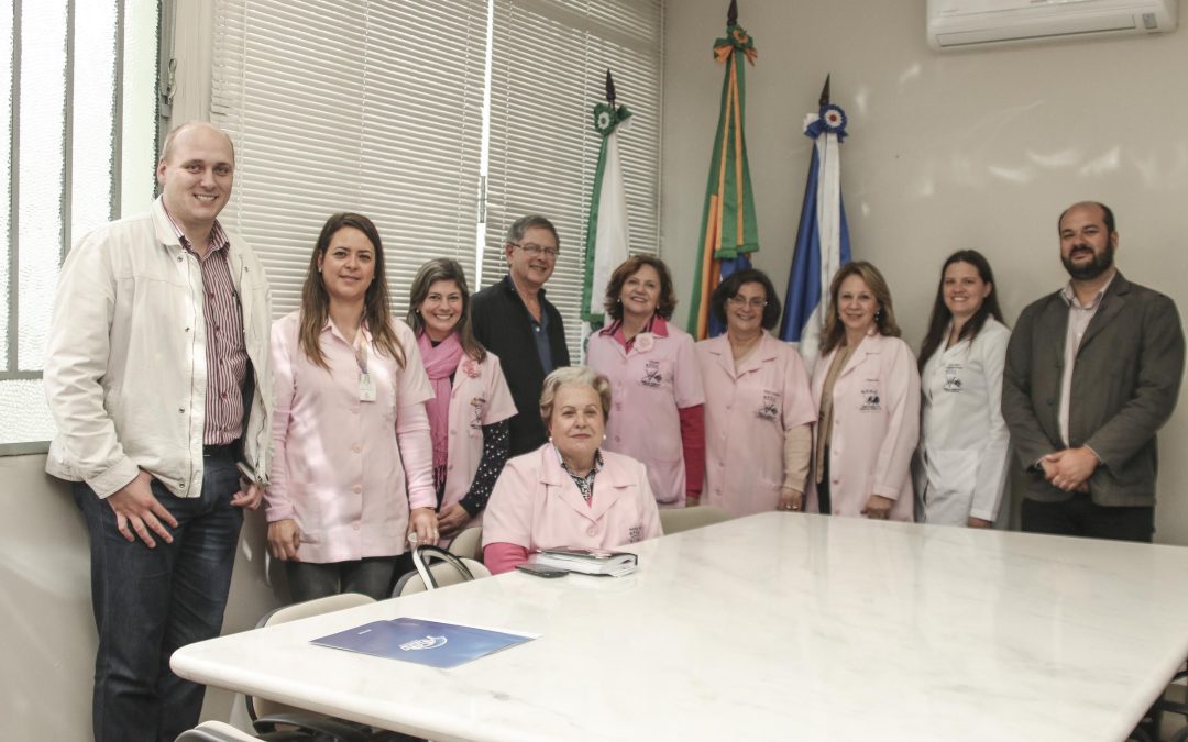 UNIUV firma parceria com a Rede Feminina de Combate ao Câncer