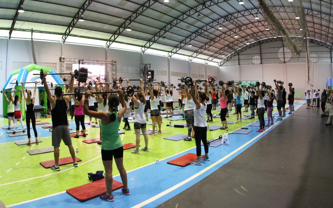 UNIUV realiza aula de BodyPump aberta à comunidade