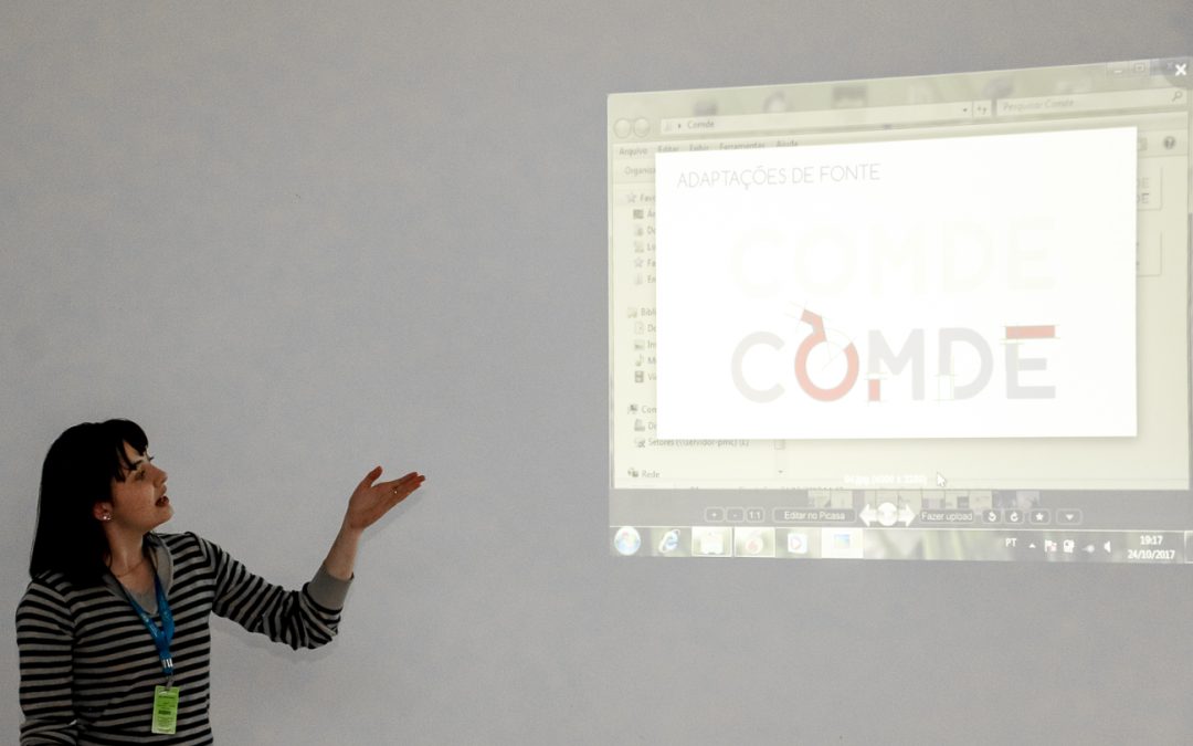 Acadêmica da UNIUV desenvolve logo para Comde