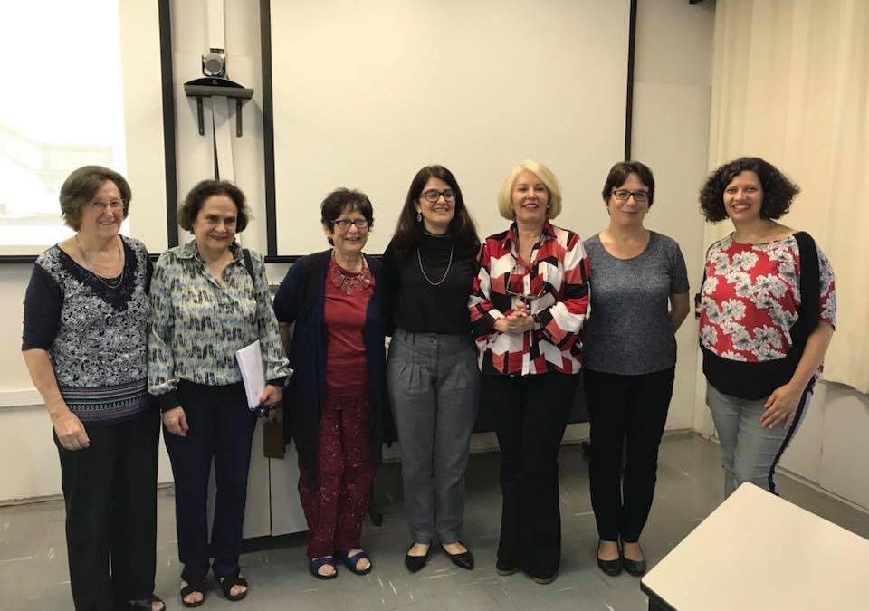 Professora de Comunicação Social finaliza doutorado em São Paulo