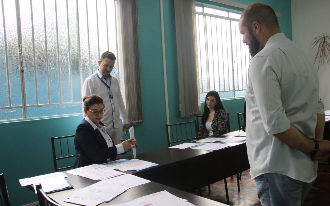 Curso de Odontologia promove concurso cultural em escolas municipais da região