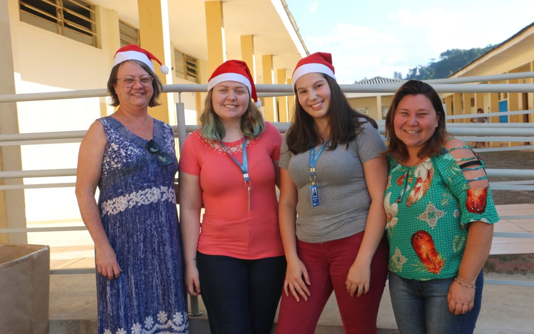 UNIUV realiza ação de Natal na Escola Professor Didio Augusto